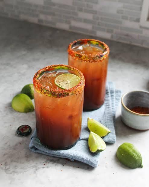 Agua De Tamarindo Gde.