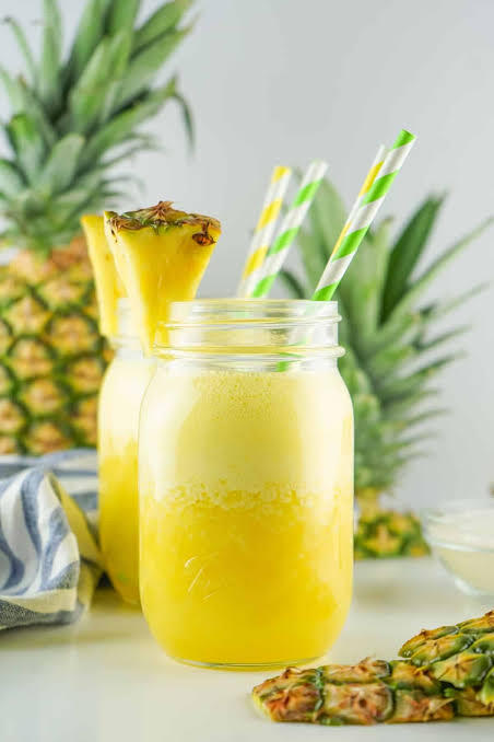 Agua De Piña Med.